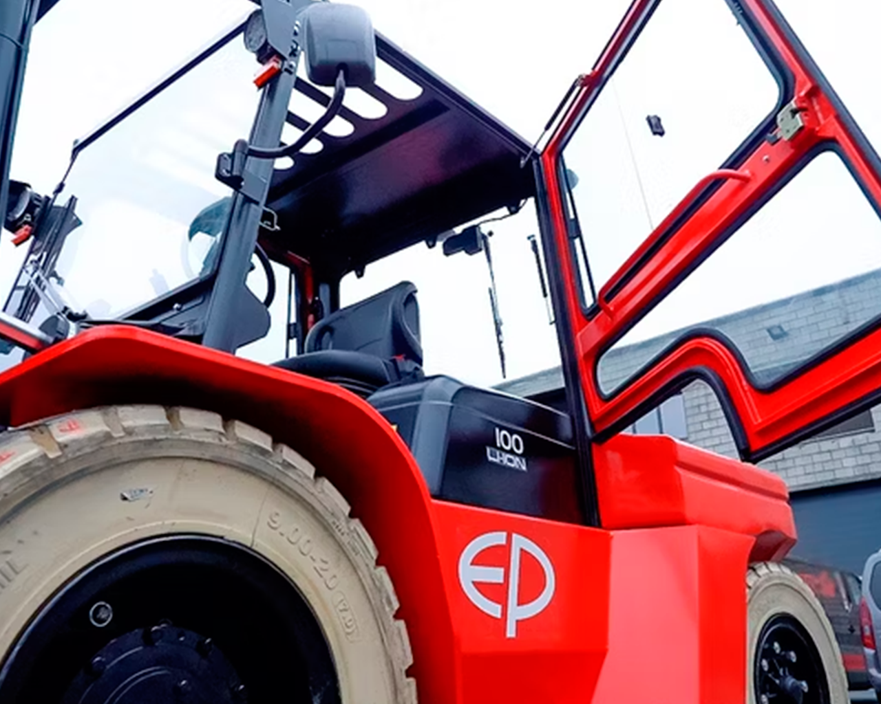 EFL1002-puerta-cabina