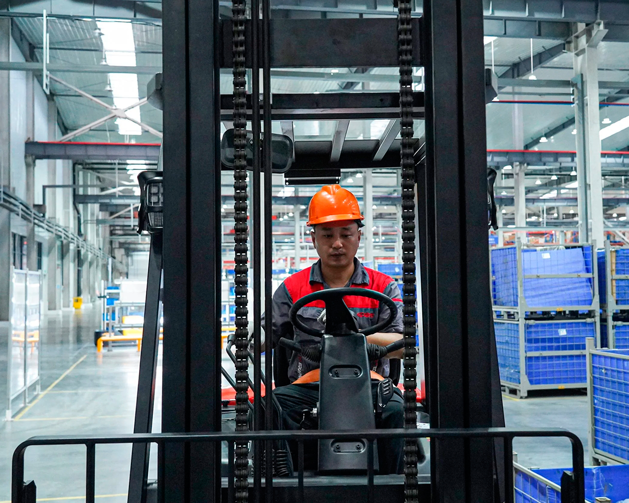 EFL382X5-circulando-vista-frontal