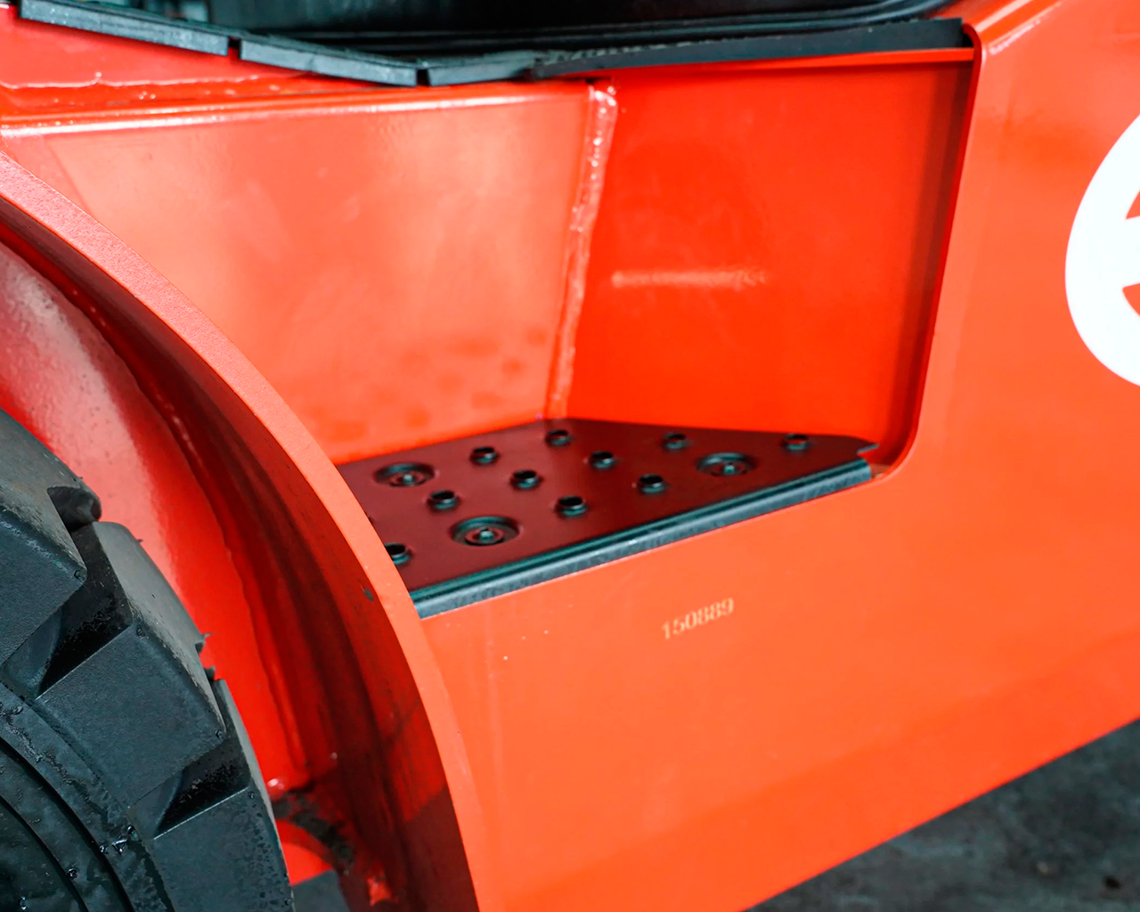 EFL382X5-escalon-subir-asiento