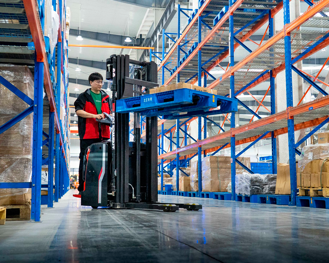 RSL161-vista-frontal-cargando