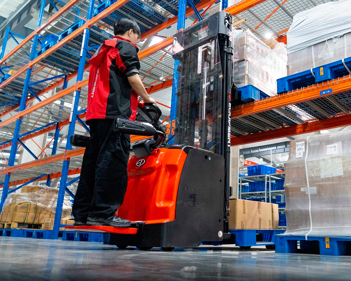 RSL161-vista-trasera-cargando